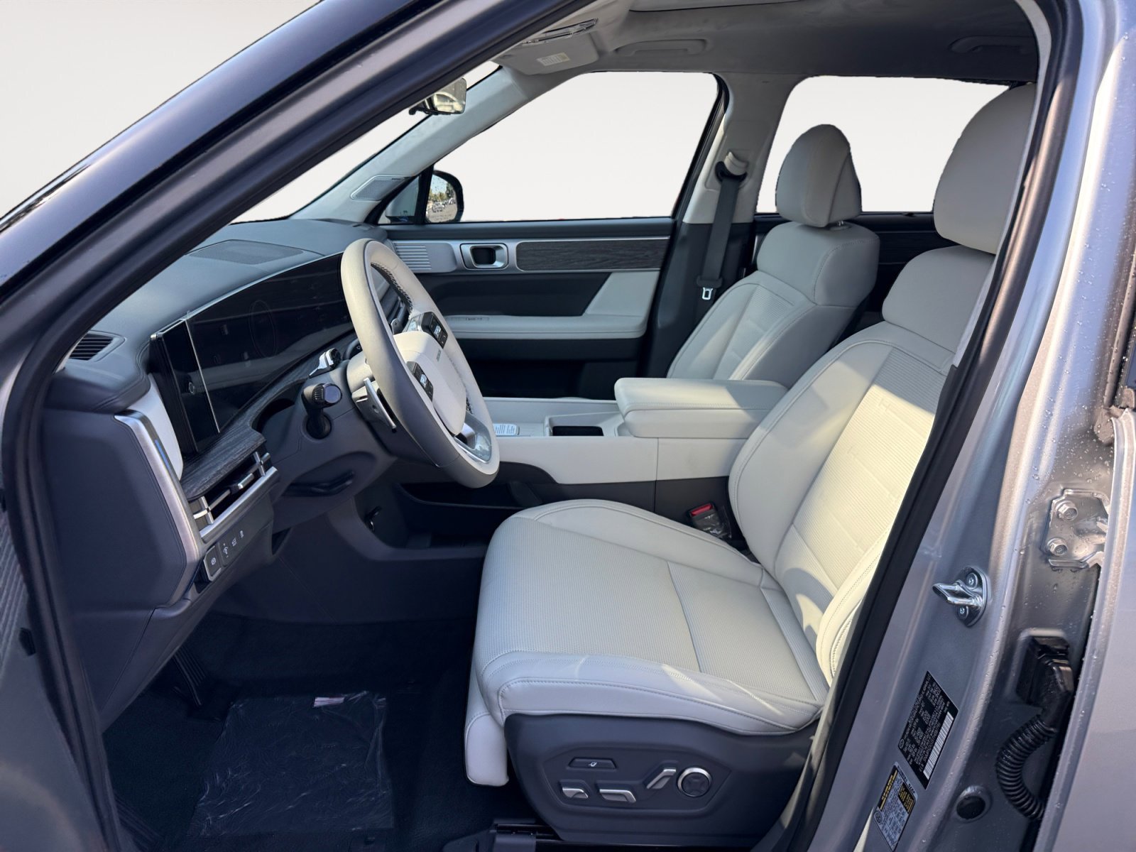 New 2026 Hyundai Santa Fe Calligraphy w/ Tow & Go Package AWD/4WD image 10