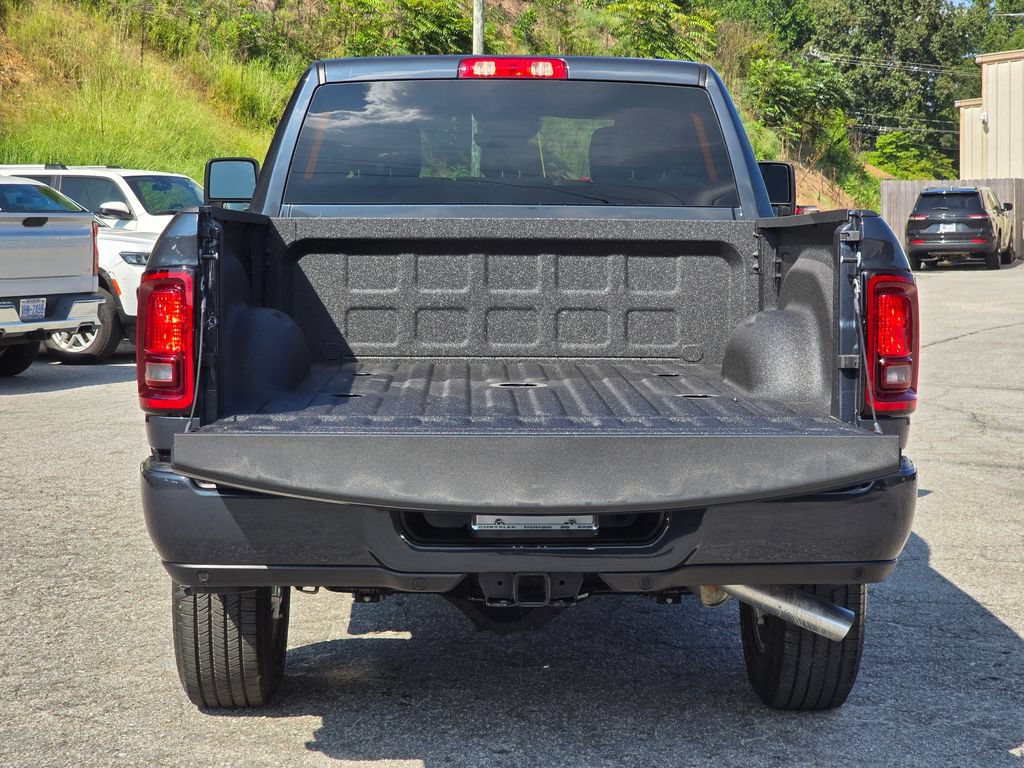 New 2027 RAM 2500 Big Horn AWD/4WD image 13