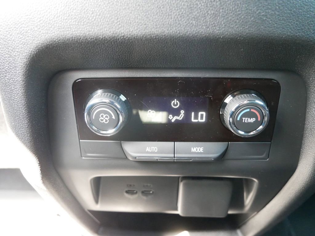 New 2026 Chevrolet Traverse LT AWD/4WD image 19