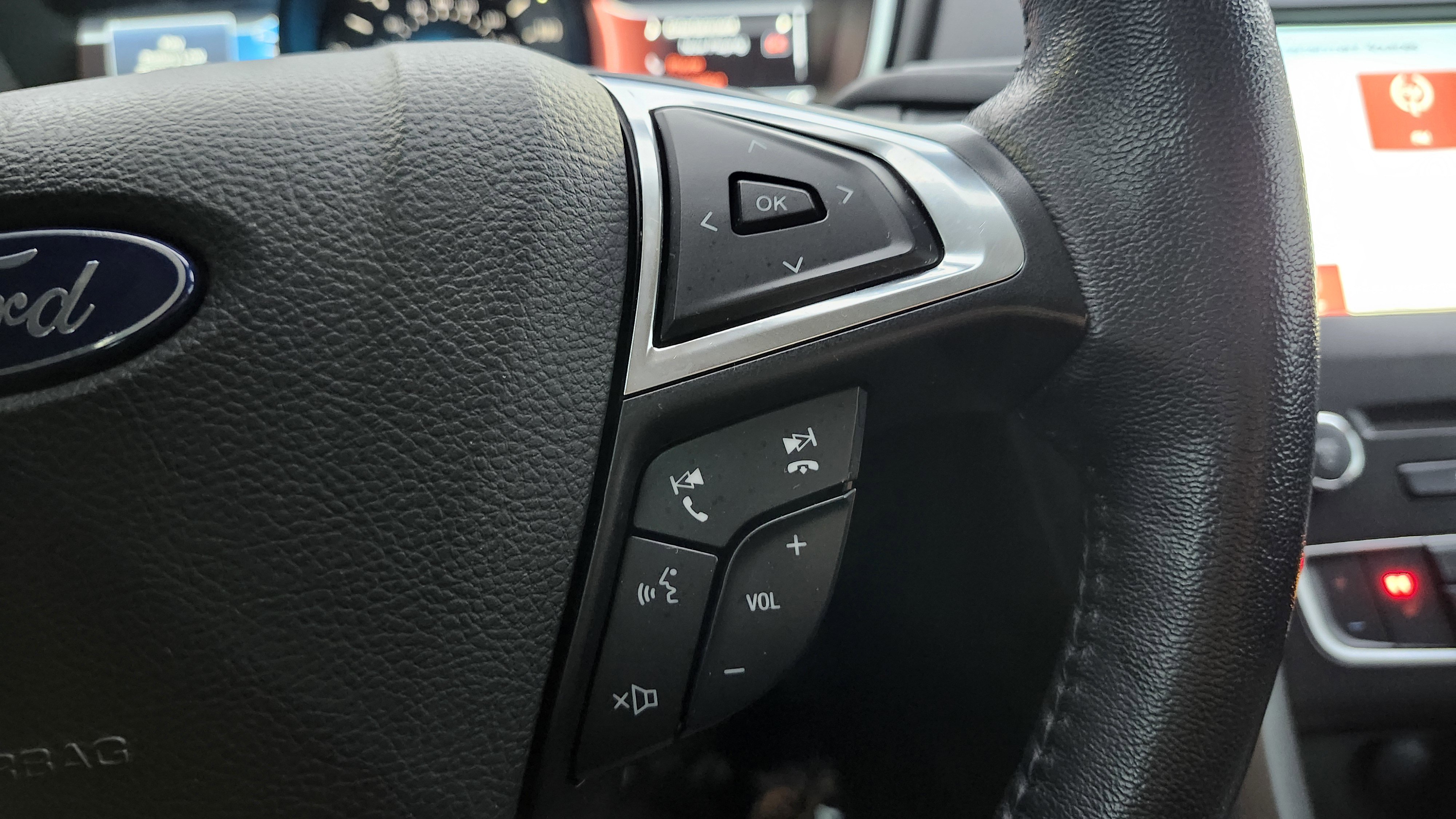 Used 2018 Ford Fusion Energi SE image 36