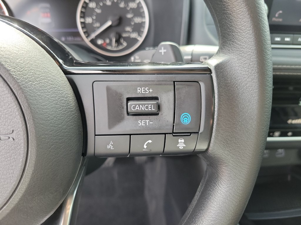 Certified 2023 Nissan Rogue SV FWD image 21