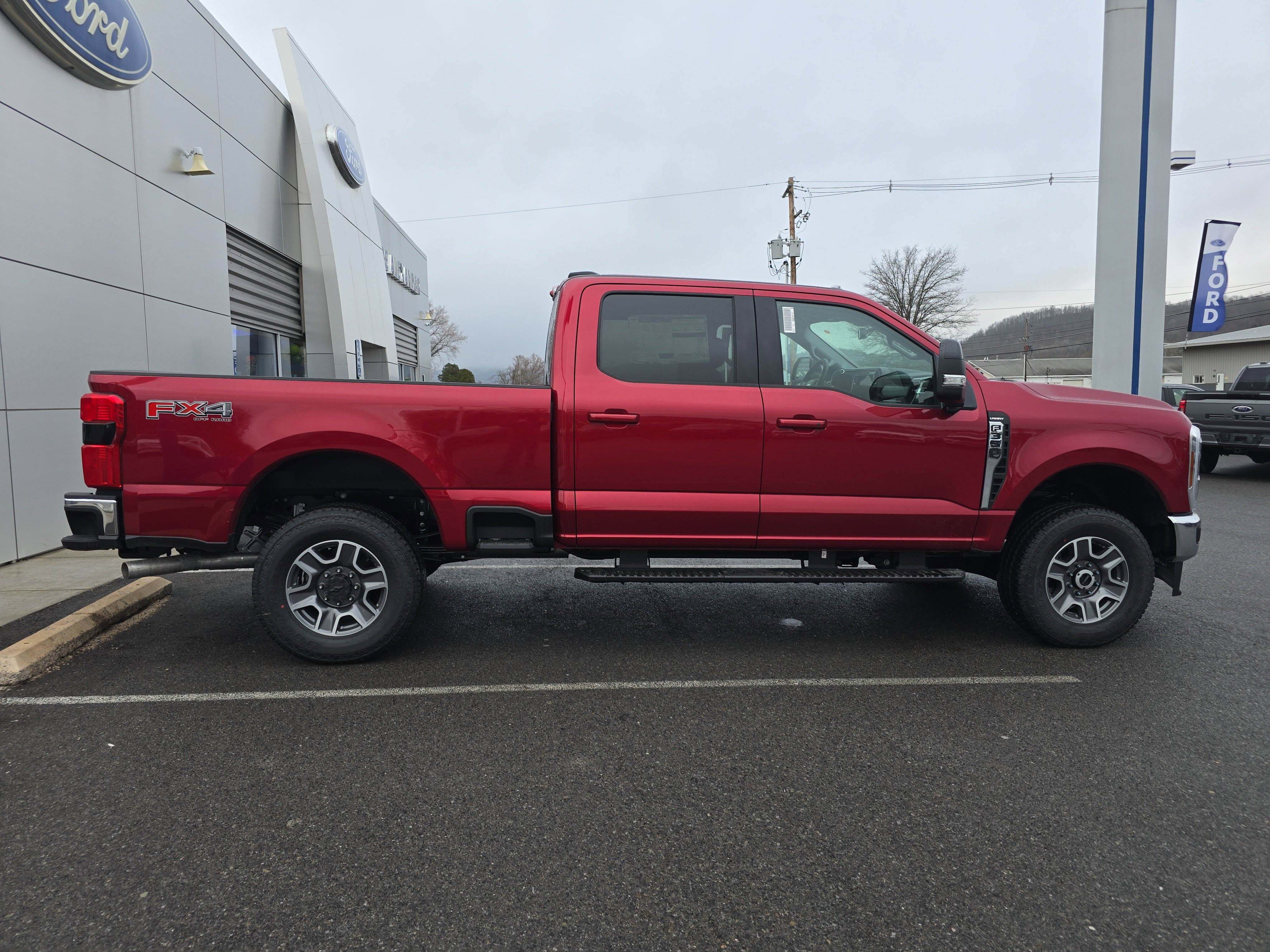 New 2026 Ford F350 Lariat w/ Lariat Premium Package image 2