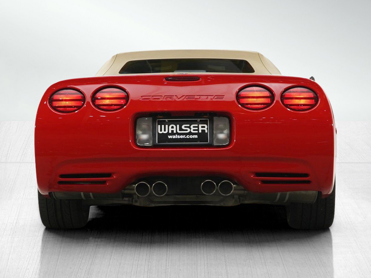 Used 2000 Chevrolet Corvette Convertible w/ Memory Pkg RWD image 4