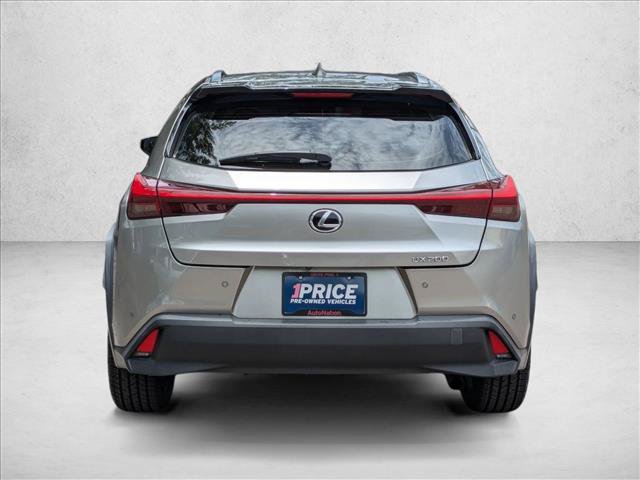 Used 2021 Lexus UX 200 w/ Premium Package FWD image 7
