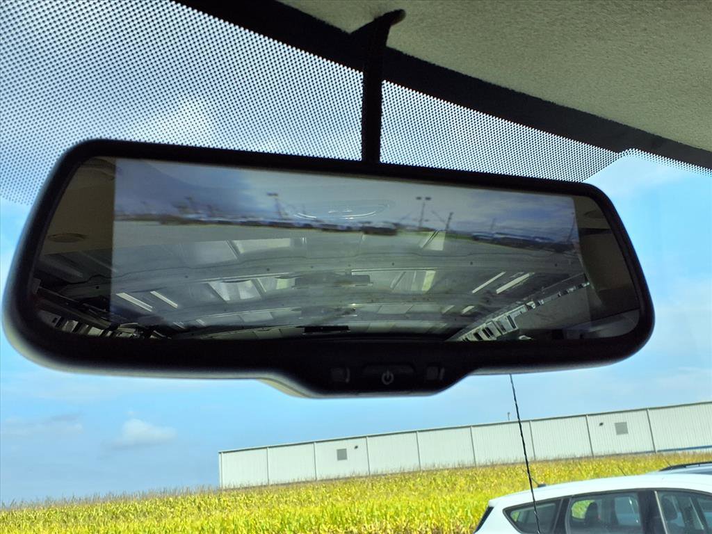 New 2025 Chevrolet Express 3500 w/ Driver Convenience Package image 15