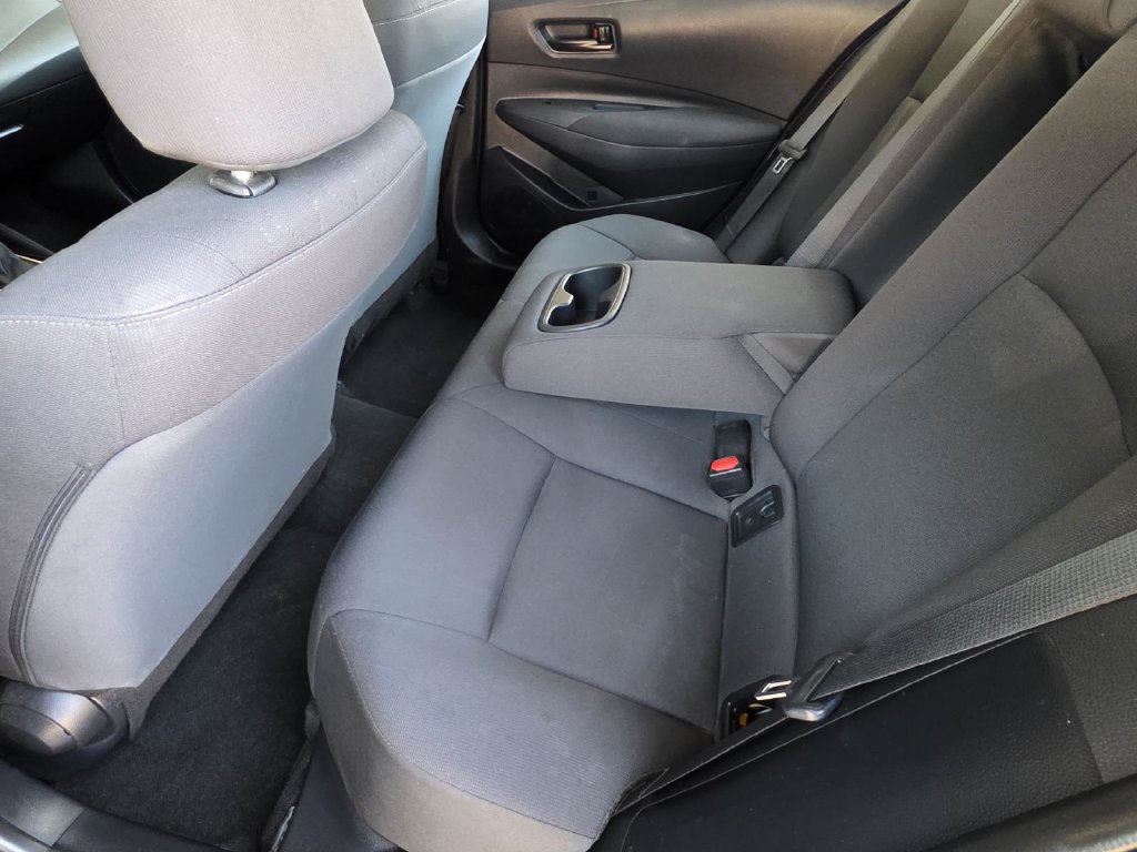Used 2025 Toyota Corolla LE FWD image 8