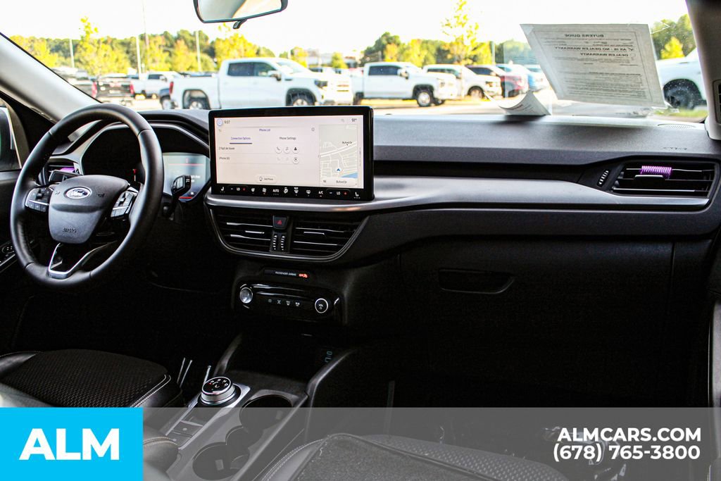 Used 2023 Ford Escape SE image 24