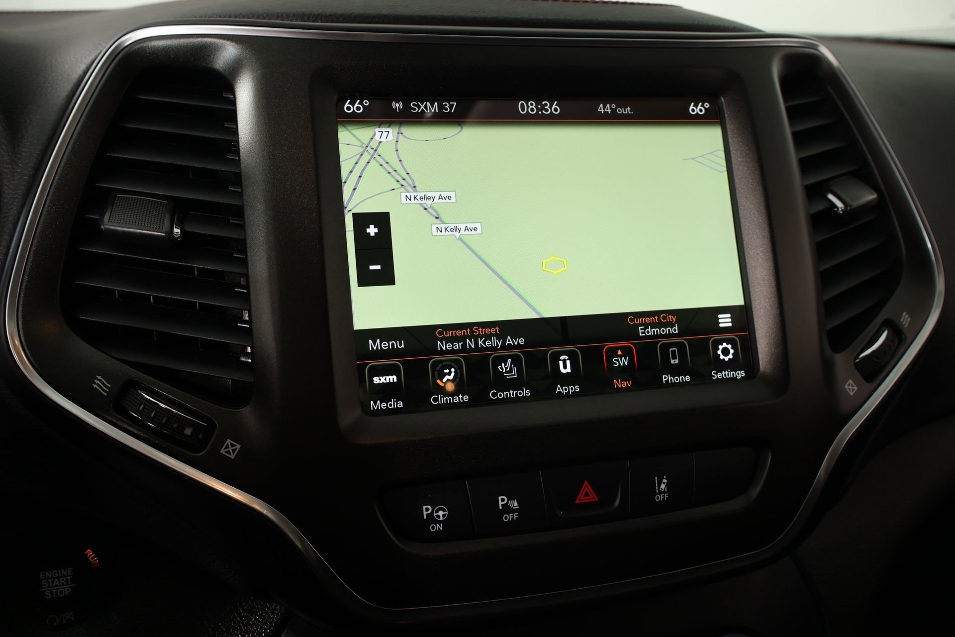 Used 2023 Jeep Cherokee Trailhawk w/ Trailer Tow Group image 7