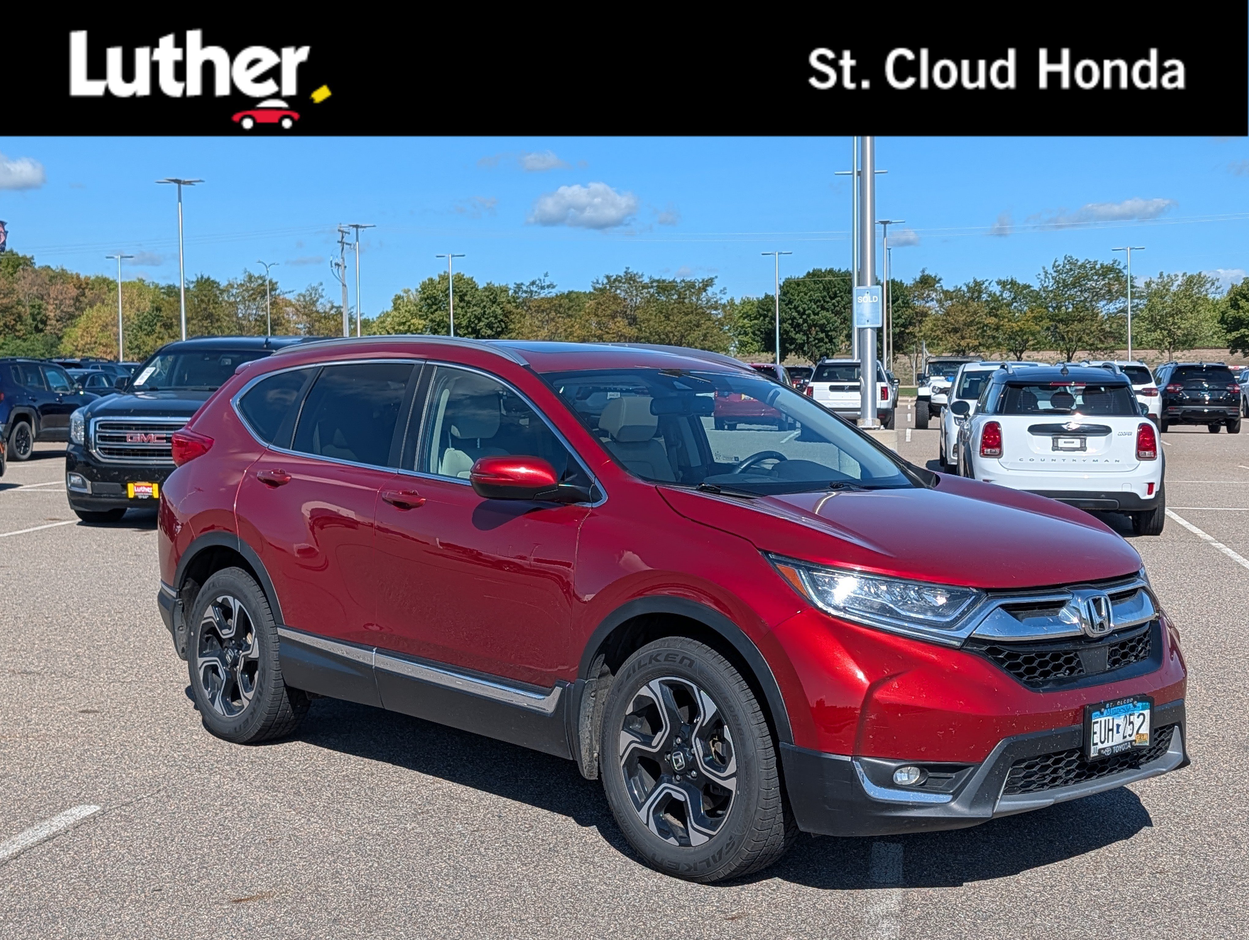 Used 2018 Honda CR-V Touring image 1