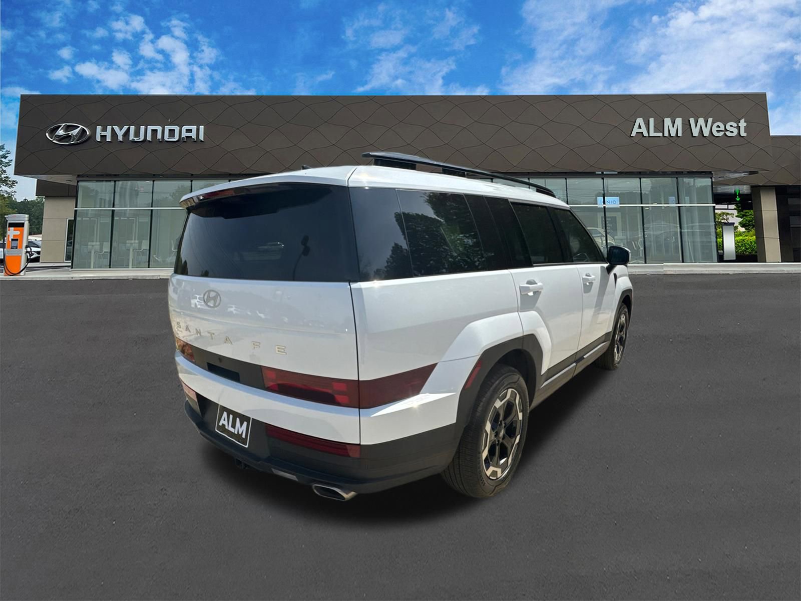 Used 2024 Hyundai Santa Fe SEL image 5