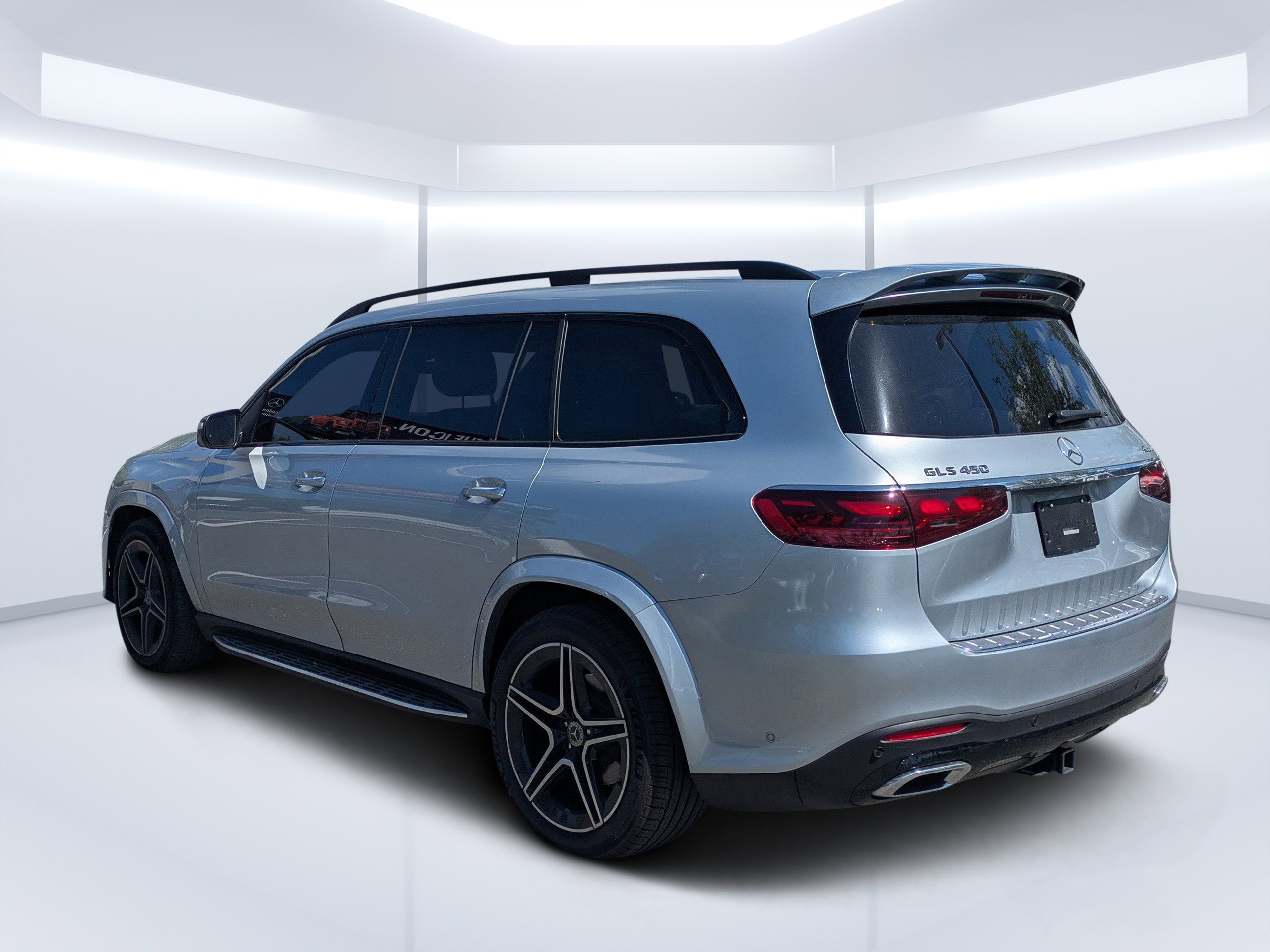 Certified 2024 Mercedes-Benz GLS 450 4MATIC image 5