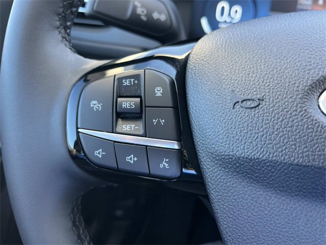 Used 2023 Ford Escape Platinum w/ Premium Technology Package image 32