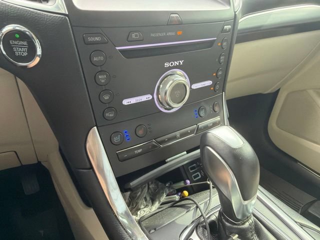 Used 2017 Ford Edge Titanium w/ Equipment Group 302A FWD image 11