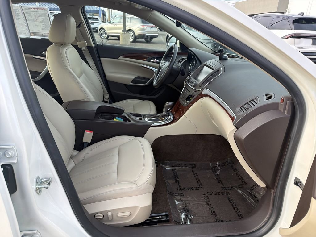 Used 2015 Buick Regal Premium w/ Driver Confidence Package #2 image 15