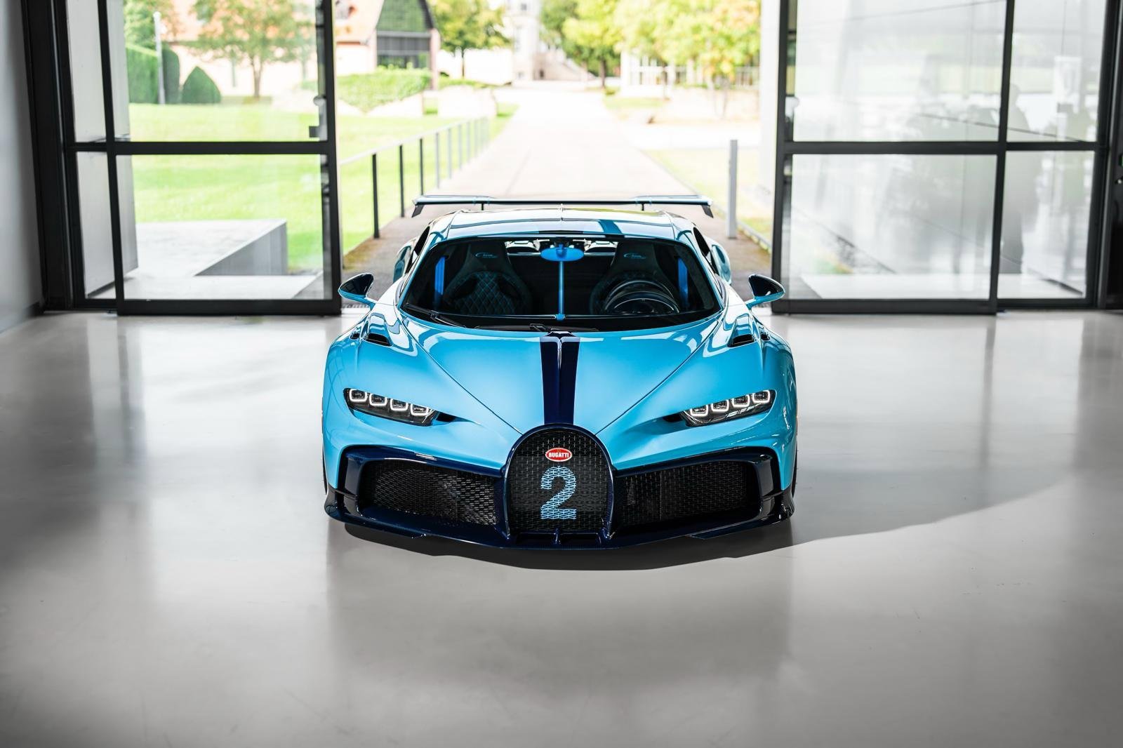 Used 2023 Bugatti Chiron Pur Sport image 2