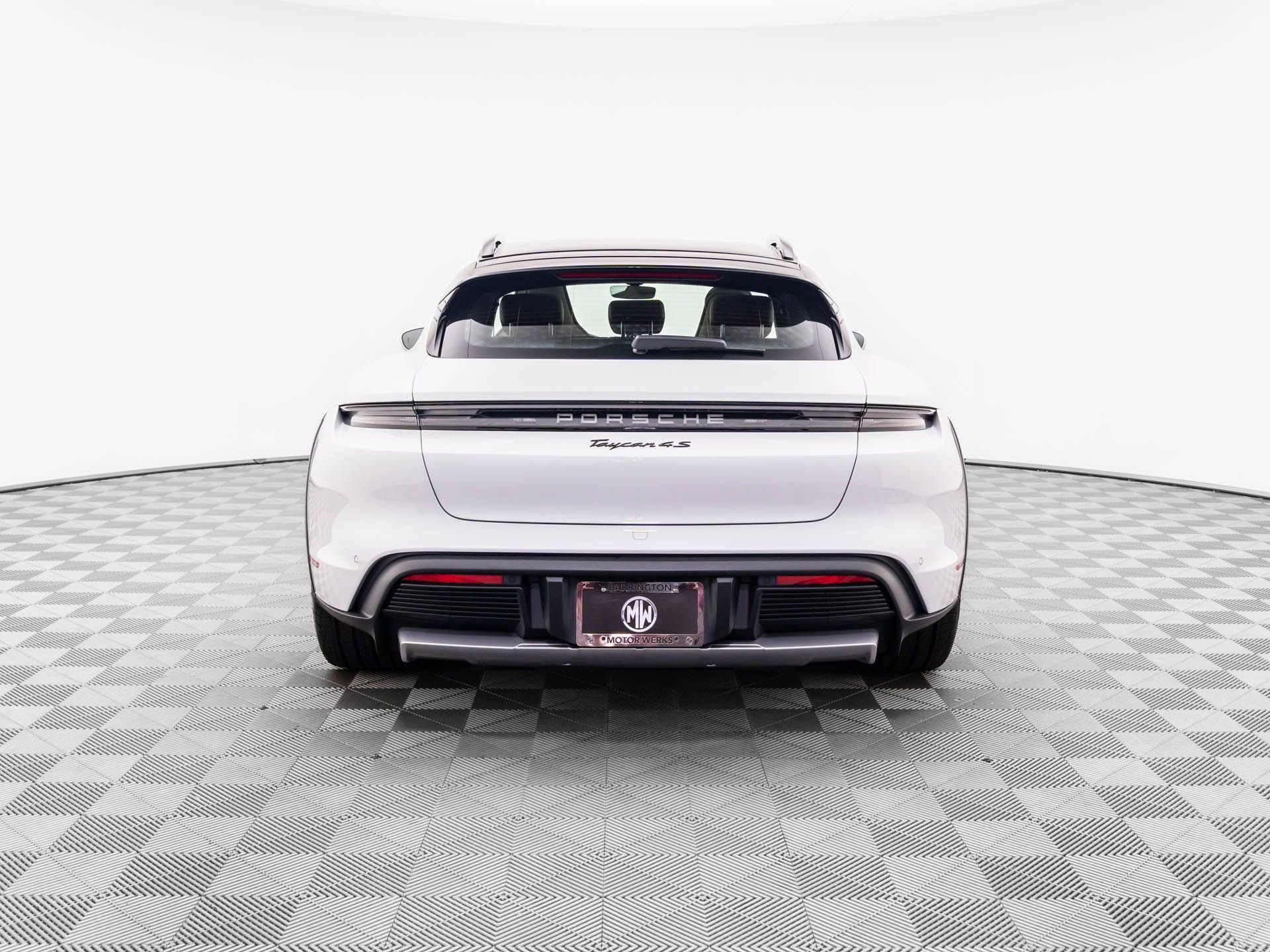 New 2025 Porsche Taycan 4S image 10