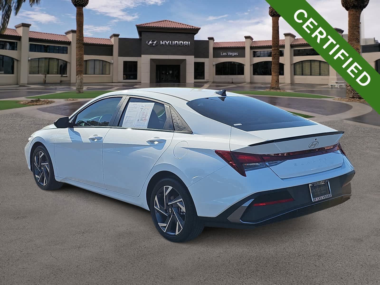 Used 2025 Hyundai Elantra Sport FWD image 6