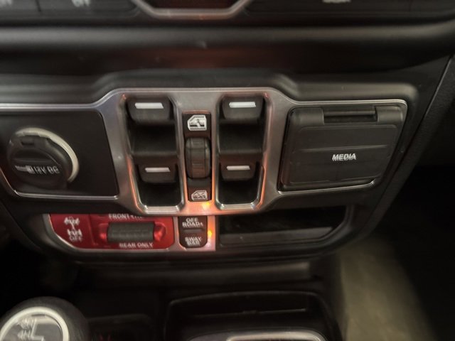 Used 2021 Jeep Wrangler Unlimited Rubicon image 28