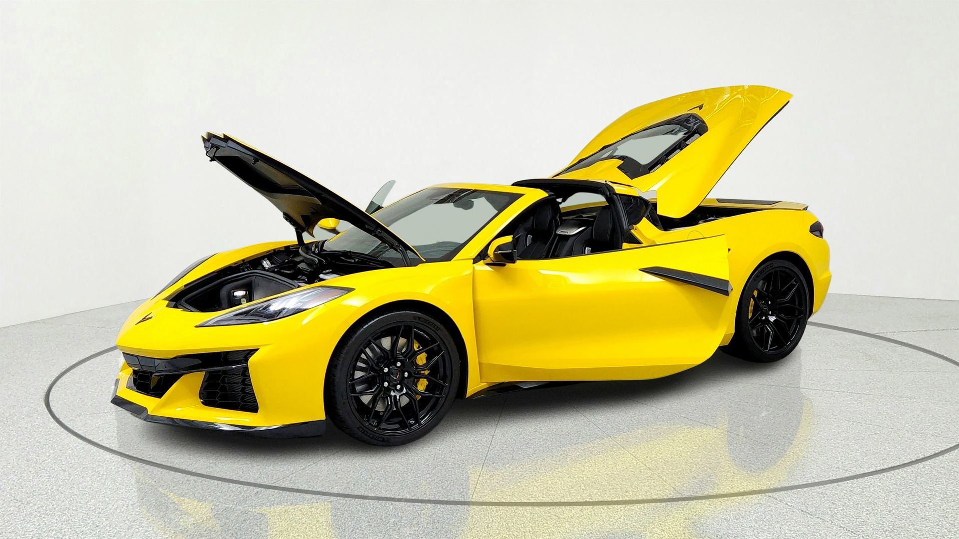 Used 2026 Chevrolet Corvette Z06 RWD image 9