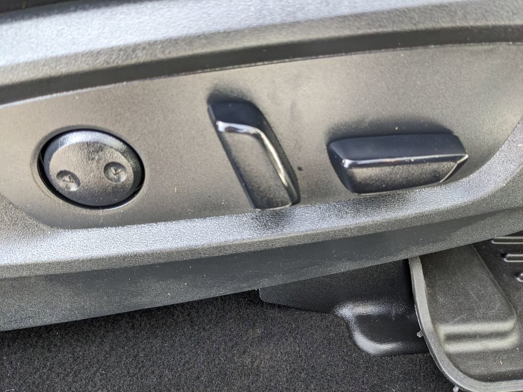 Used 2024 Nissan Pathfinder SL w/ SL Premium Package image 52
