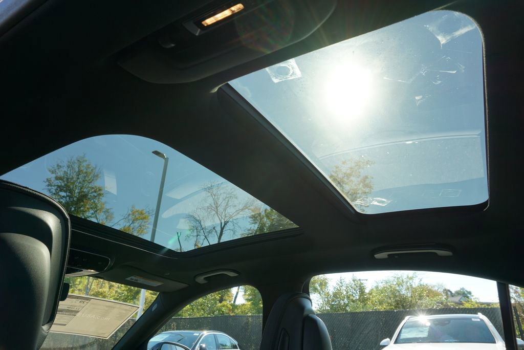 New 2026 Mercedes-Benz C 300 Sedan image 16