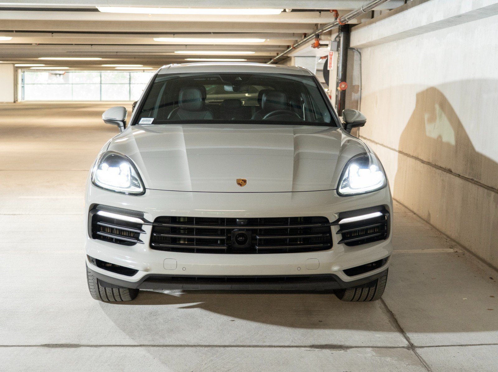 Certified 2023 Porsche Cayenne Platinum Edition AWD/4WD image 6