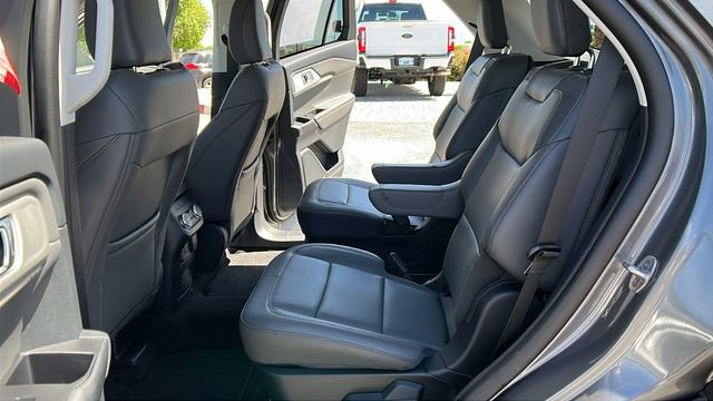 New 2026 Ford Explorer Active RWD image 19