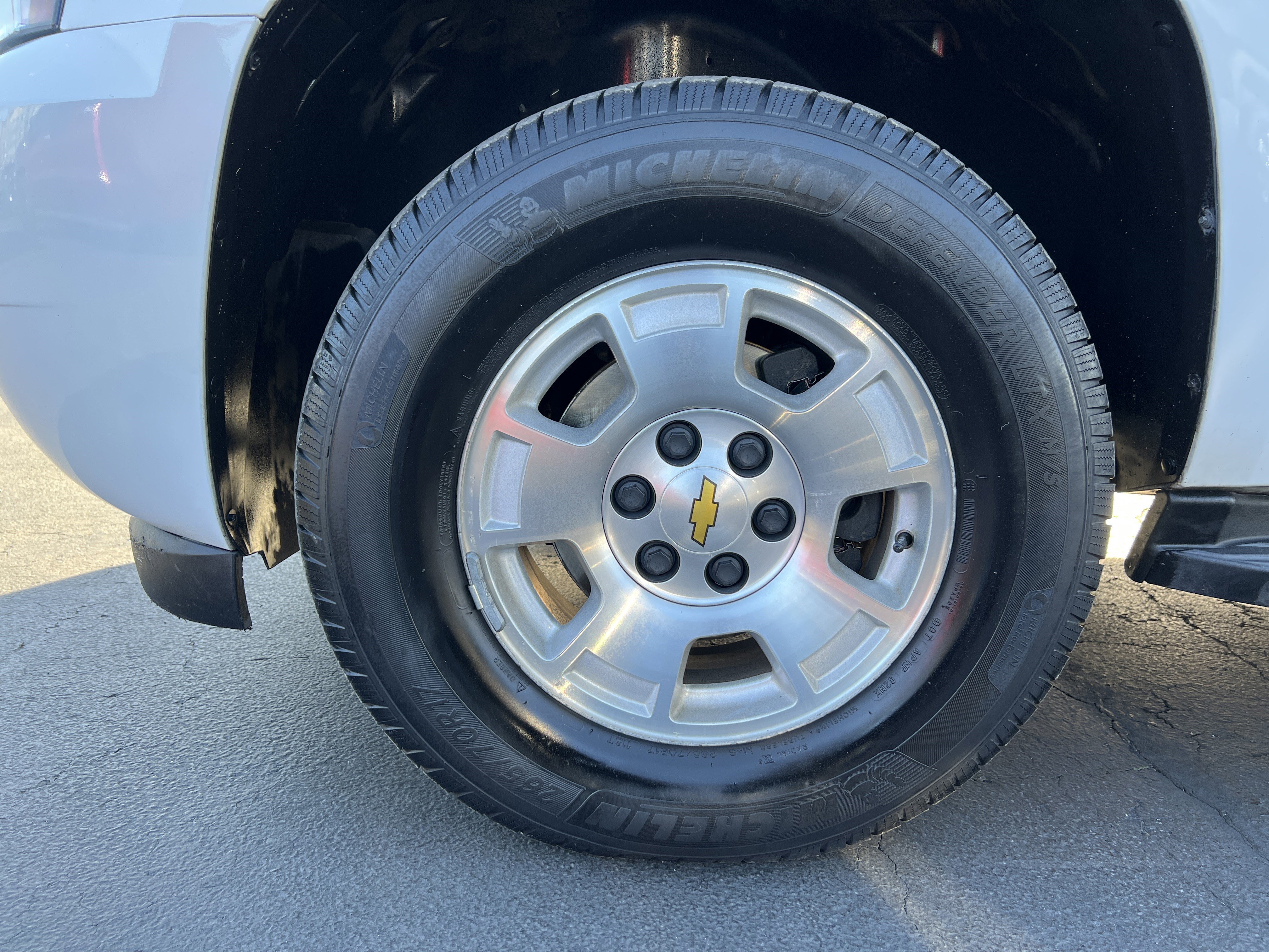 Used 2010 Chevrolet Tahoe LT image 11