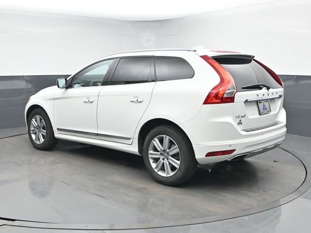 Used 2016 Volvo XC60 T6 w/ Proximity Package image 6