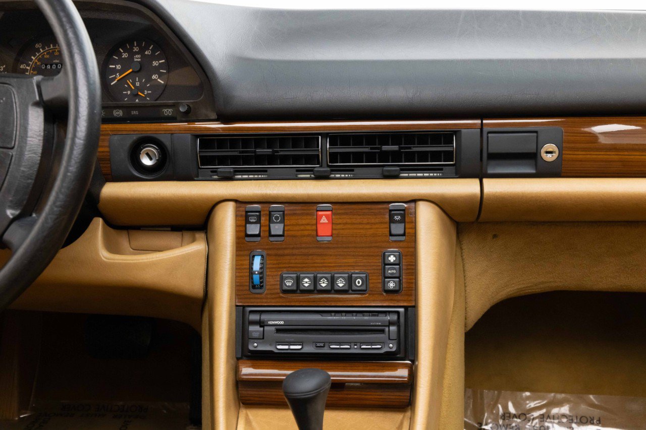 Used 1991 Mercedes-Benz 350 SD image 14