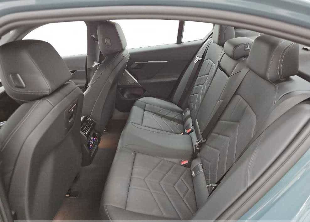 Used 2026 BMW 540i xDrive AWD/4WD image 11