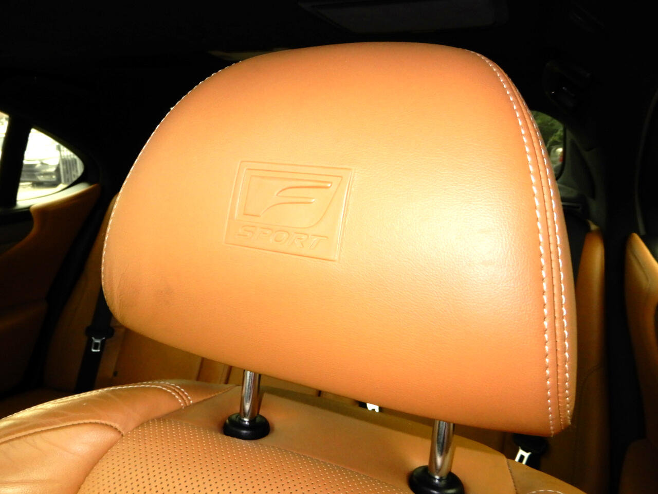 Used 2015 Lexus LS 460 w/ F Sport Package image 21