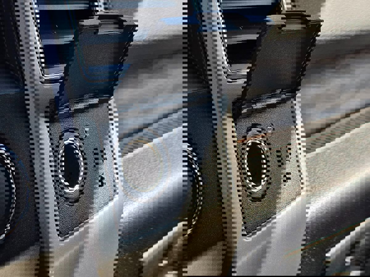 Used 2019 Ford F150 Lariat image 41