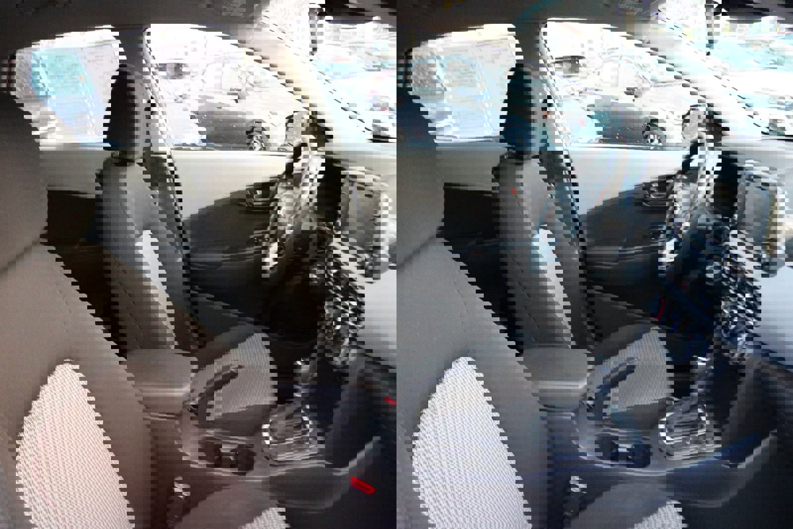 Used 2021 Hyundai Kona SE image 19