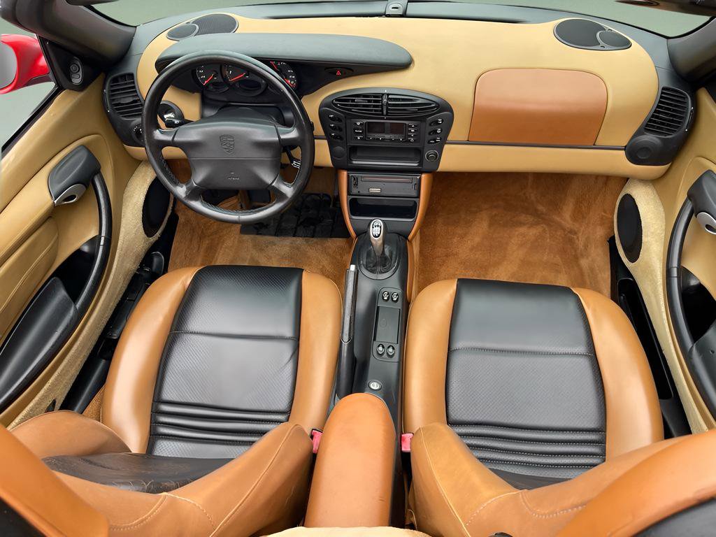 Used 2000 Porsche Boxster image 14