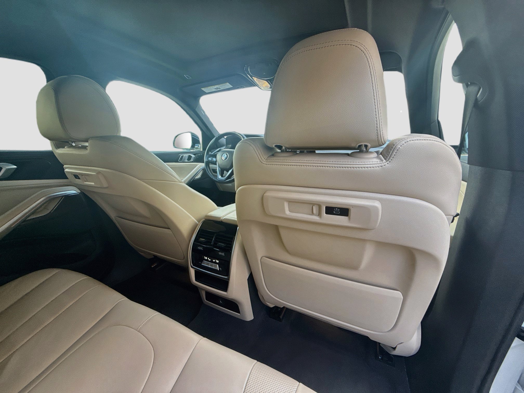 Used 2022 BMW X6 xDrive40i w/ Premium Package AWD/4WD image 30