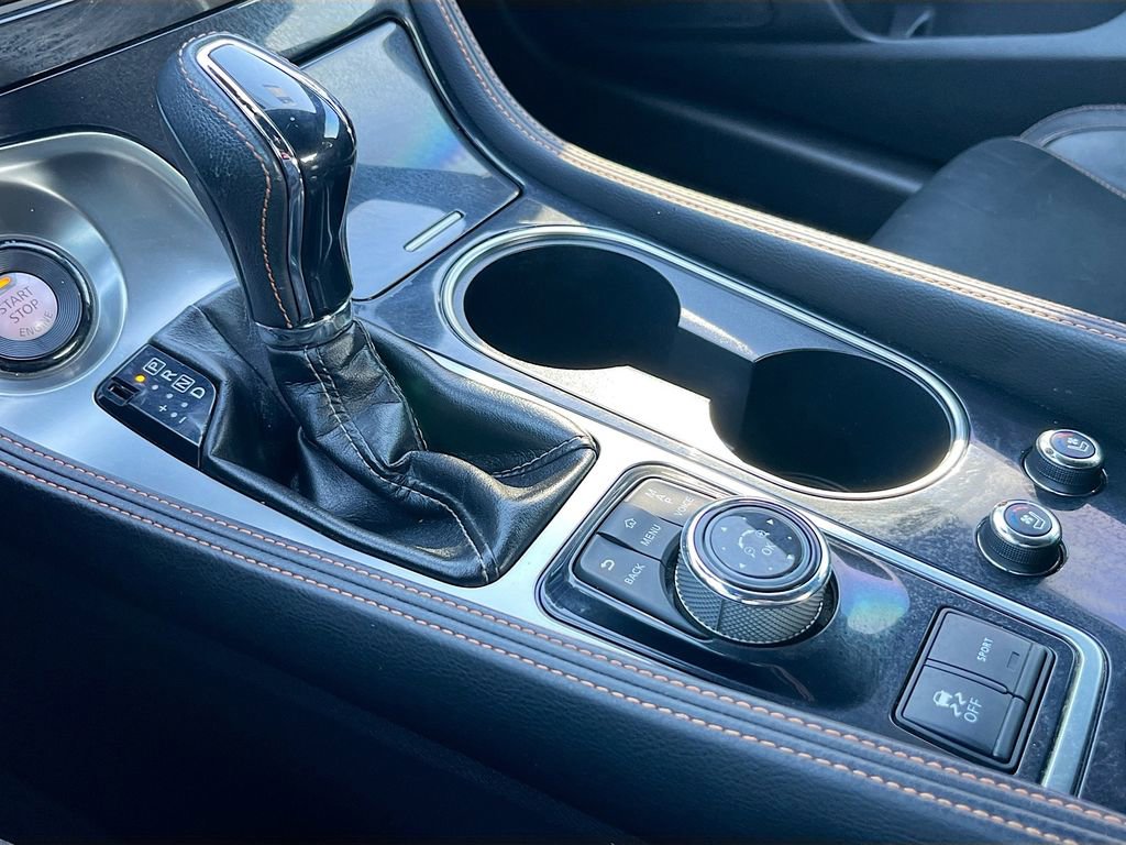 Used 2021 Nissan Maxima SR w/ Sport Mat Group image 17