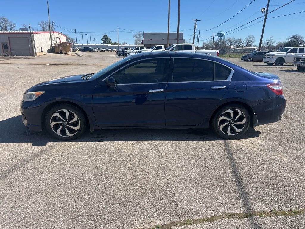 Used 2016 Honda Accord EX-L image 2