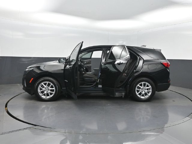 Used 2022 Chevrolet Equinox LT FWD image 36