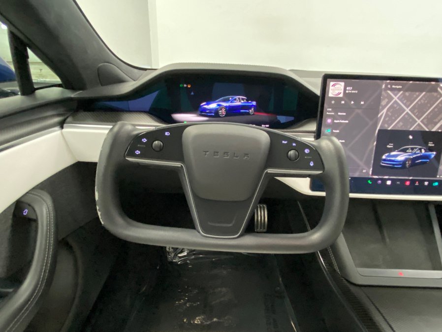 Used 2023 Tesla Model S Plaid image 34