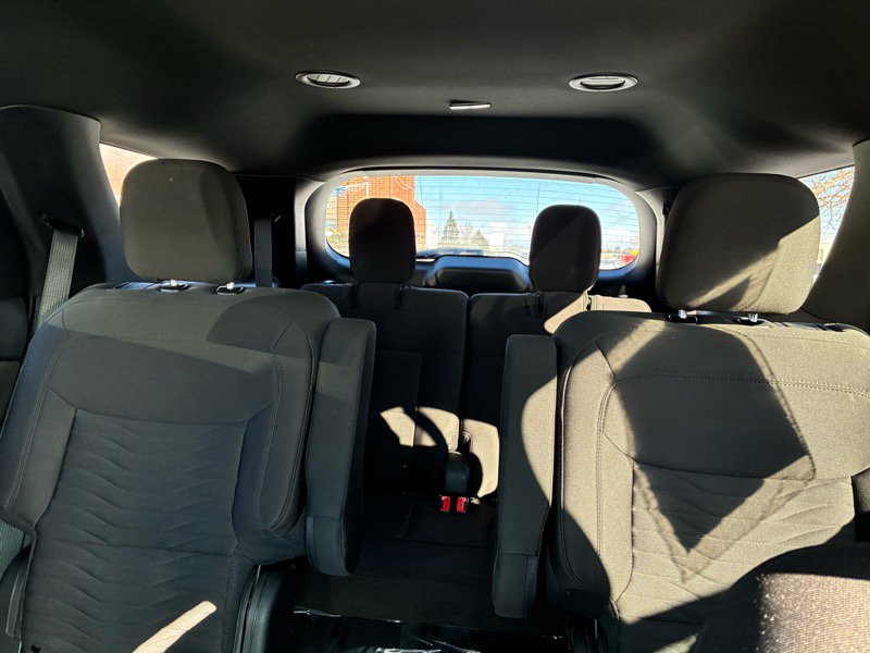 Used 2020 Ford Explorer XLT image 10