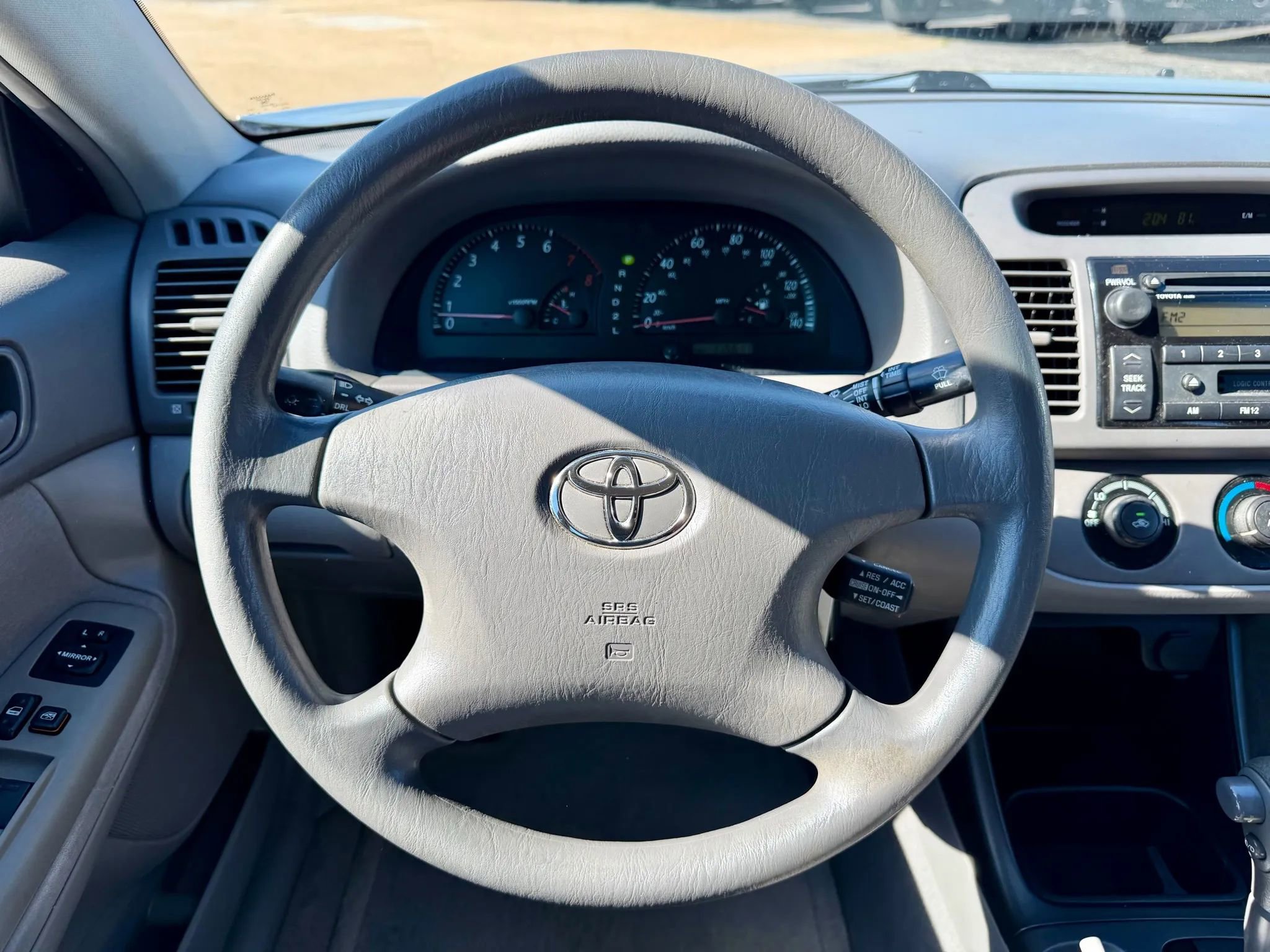 Used 2002 Toyota Camry LE FWD image 15