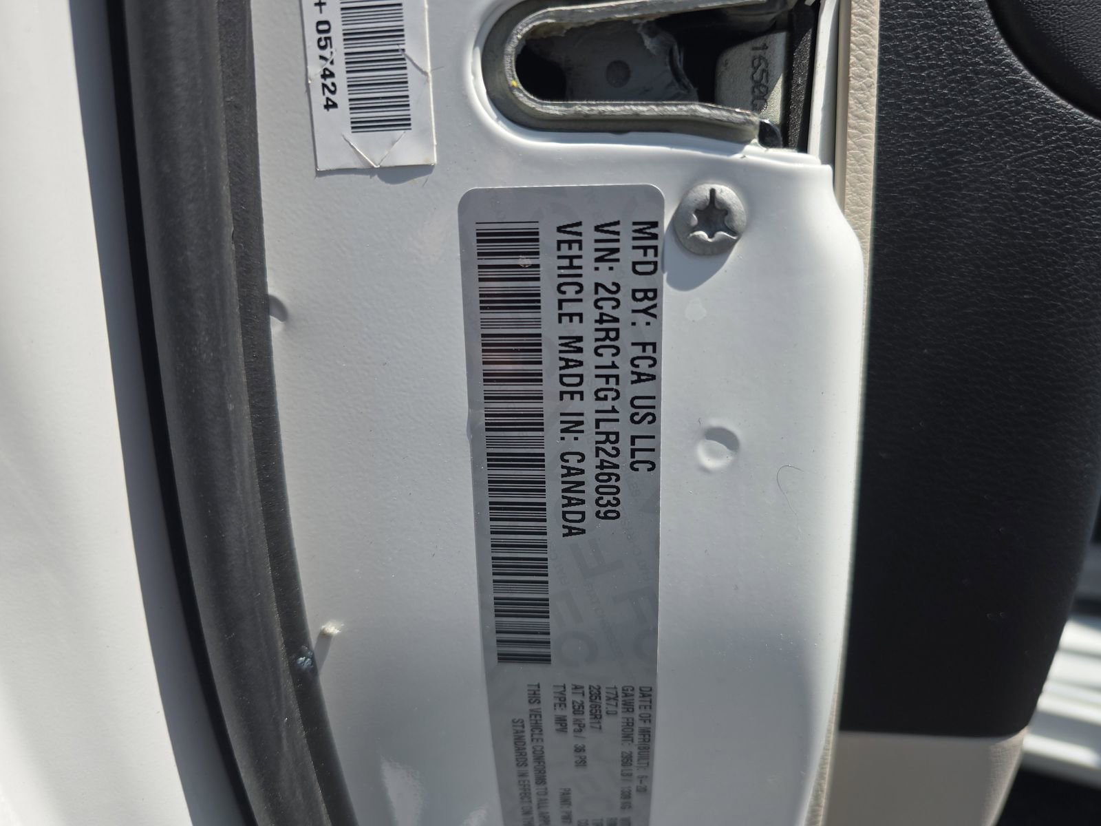 Used 2020 Chrysler Pacifica Touring image 29