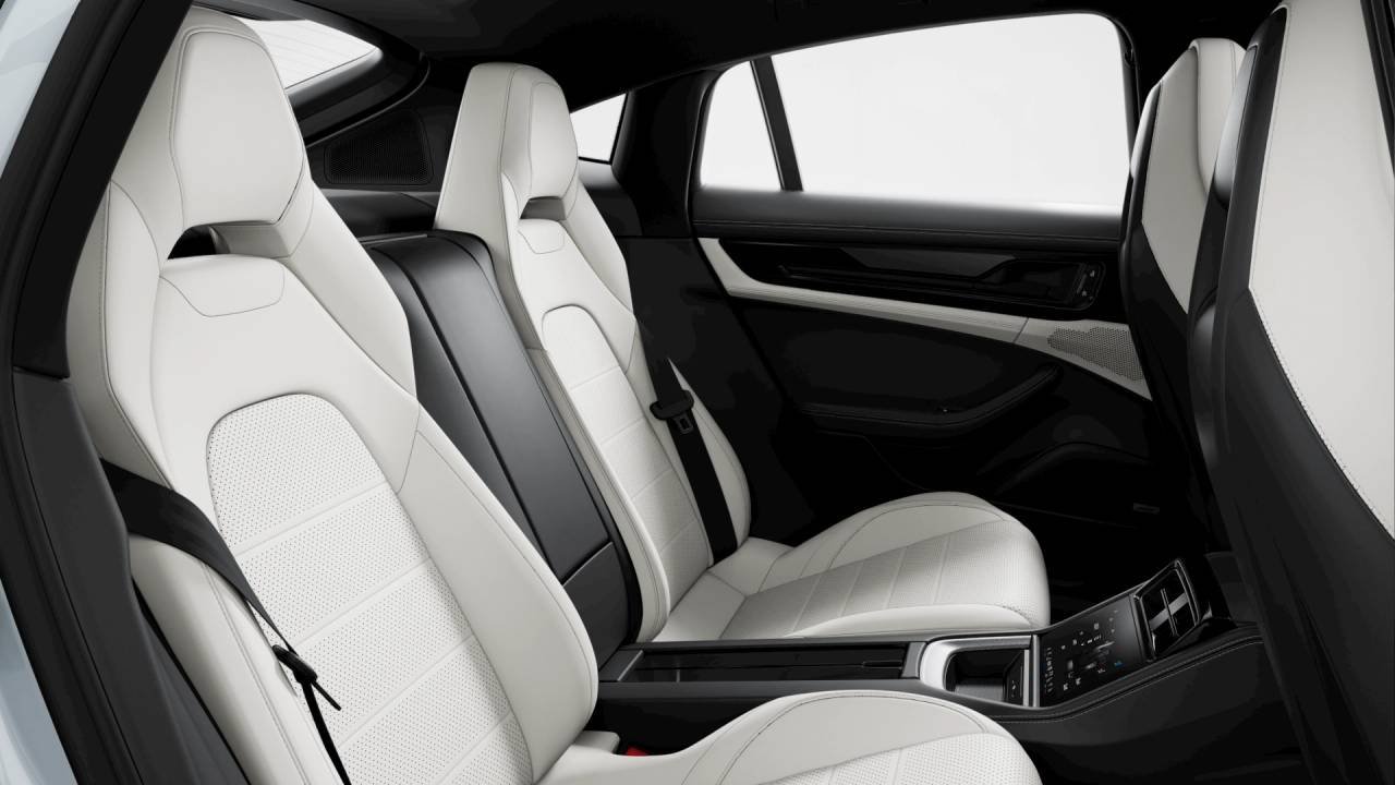 New 2026 Porsche Panamera 4 AWD/4WD image 10