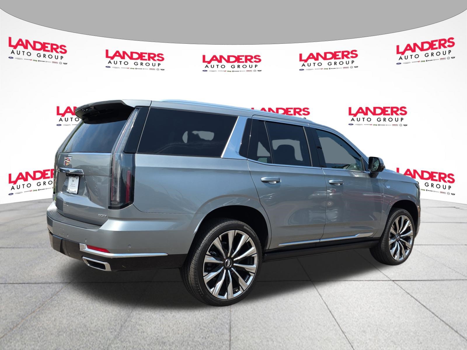 Used 2025 Cadillac Escalade Premium Luxury w/ Touring Package AWD/4WD image 3