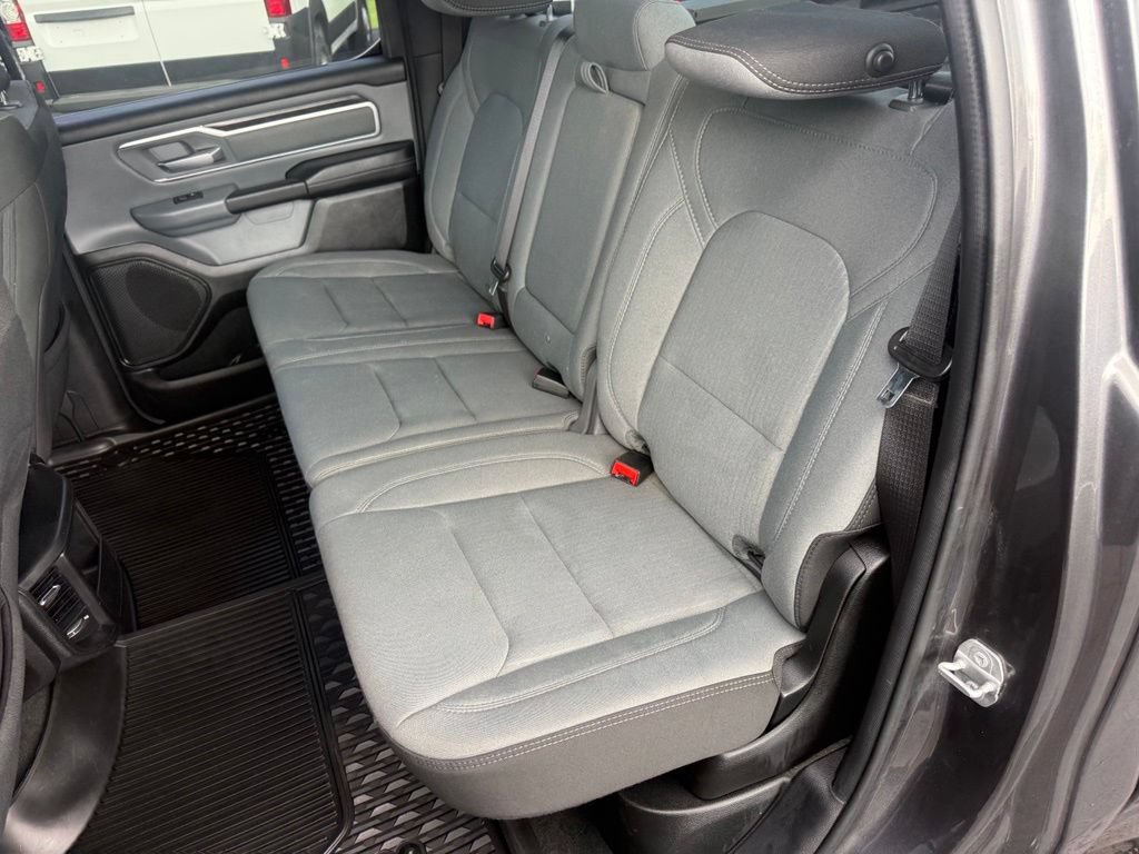 Used 2022 RAM 1500 Big Horn AWD/4WD image 39