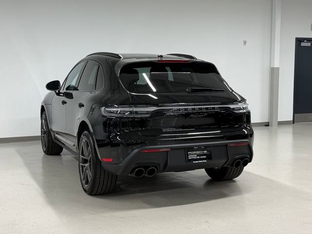 Certified 2026 Porsche Macan Turbo AWD/4WD image 3