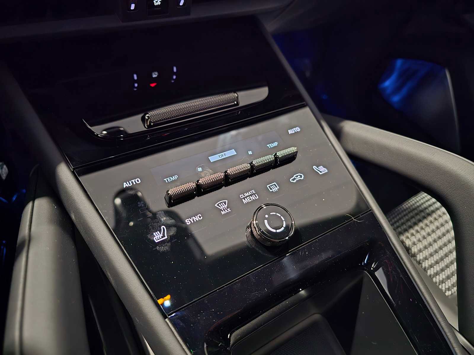 New 2026 Porsche Cayenne Turbo image 35