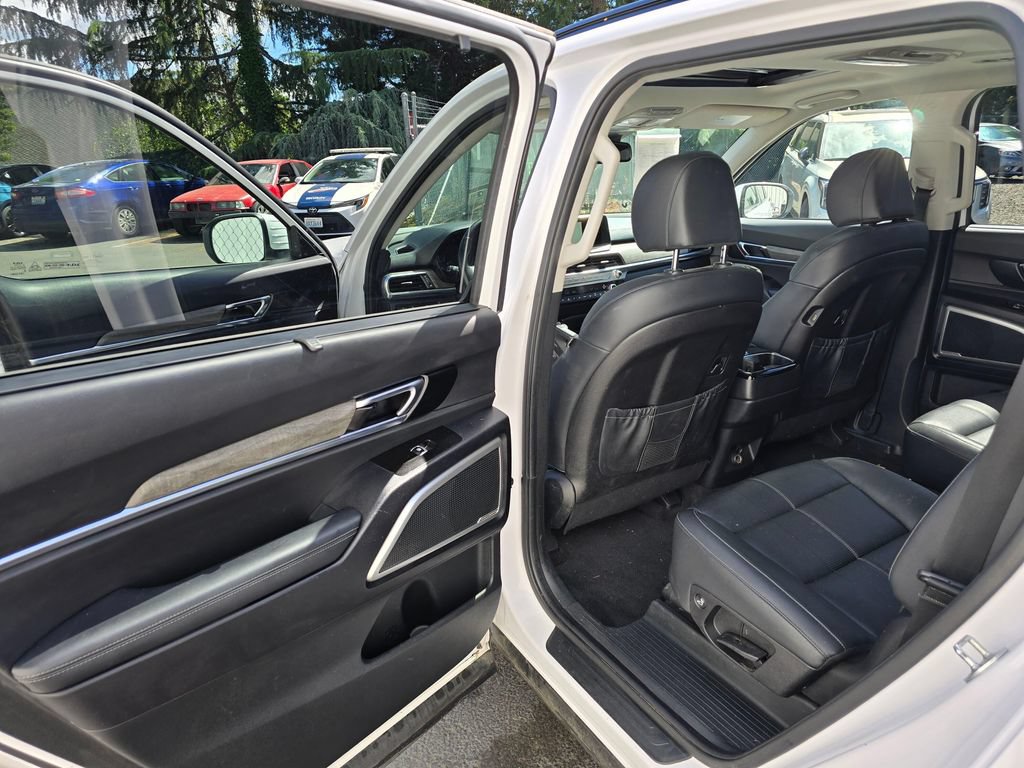 Used 2022 Kia Telluride EX w/ EX Premium Package AWD/4WD image 8