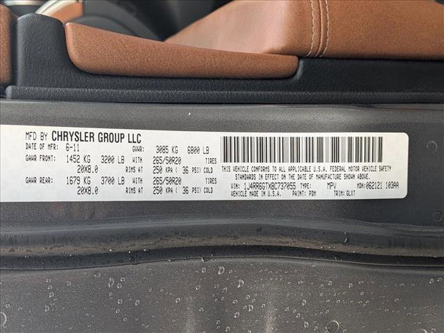 Used 2011 Jeep Grand Cherokee Overland Summit image 25